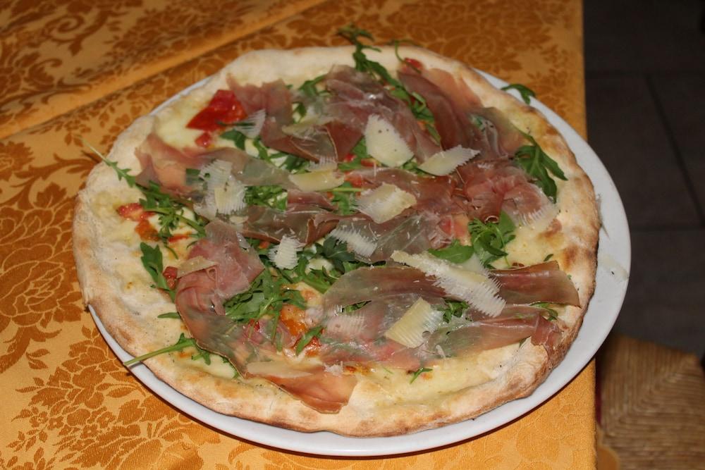 Hotel Ristorante L'Avvenire
