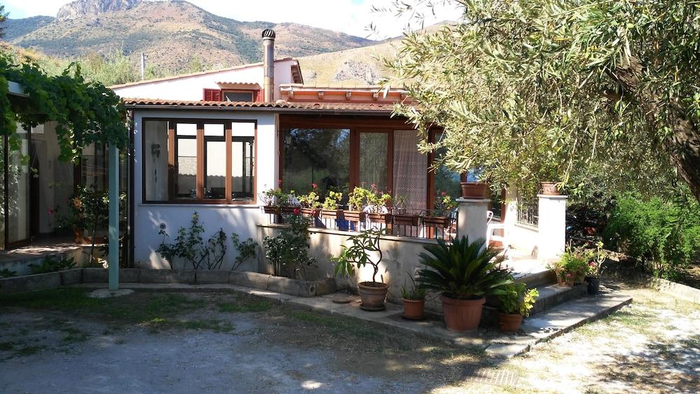 B&B I Giardini Di Lala