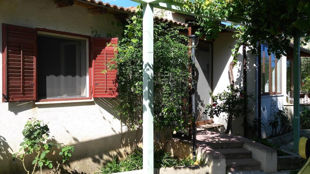 B&B I Giardini Di Lala