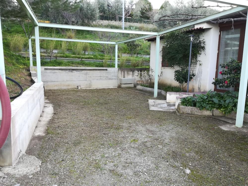 B&B I Giardini Di Lala