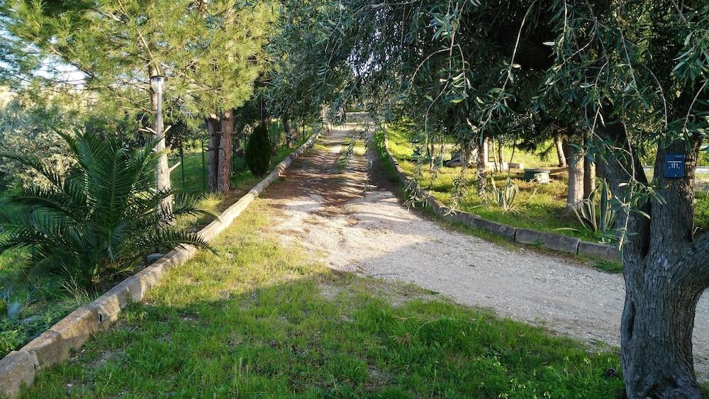 B&B I Giardini Di Lala