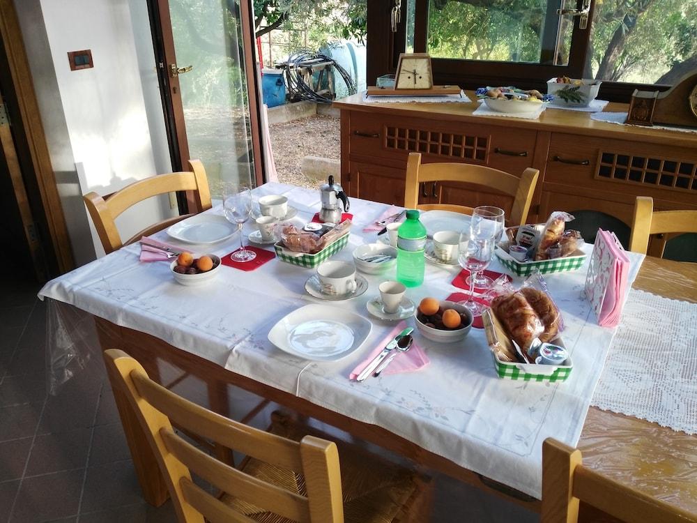 B&B I Giardini Di Lala