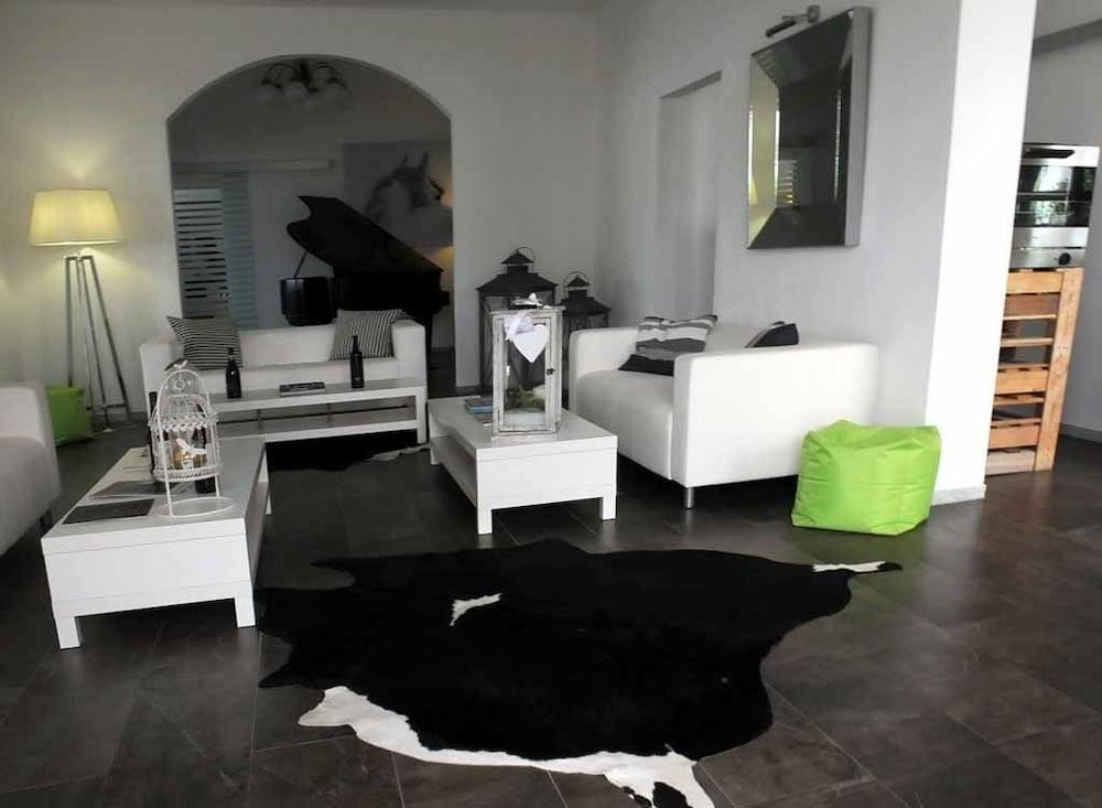 Maison Del Magra