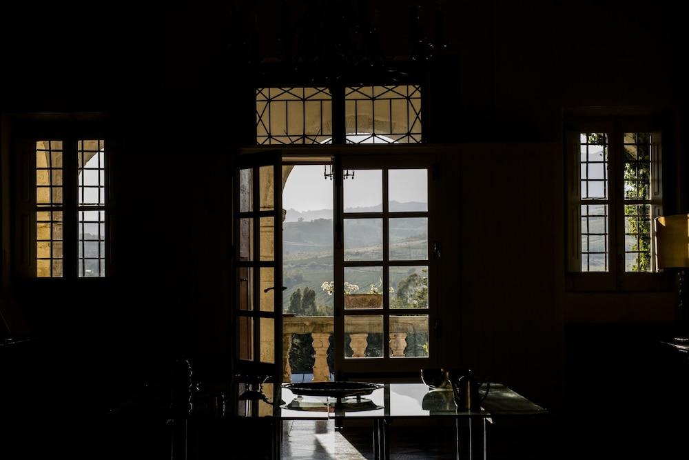Castello Di Serragiumenta