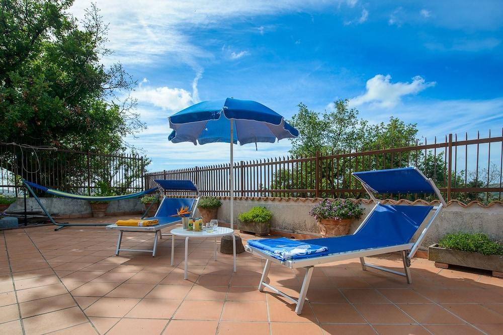 B&B Li Fringi