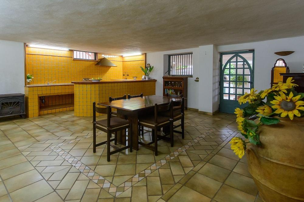 B&B Li Fringi