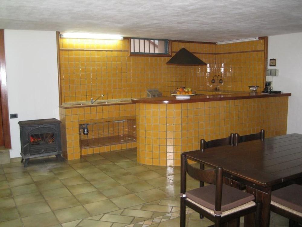 B&B Li Fringi