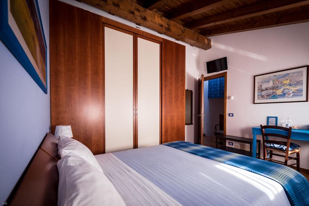 Achillea B&B