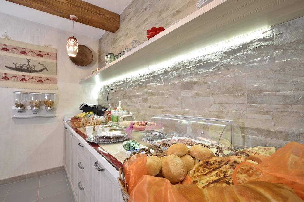 B&B Issicoro