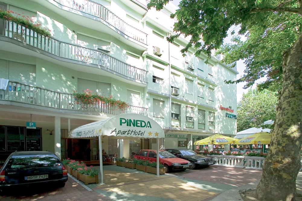 Aparthotel Pineda