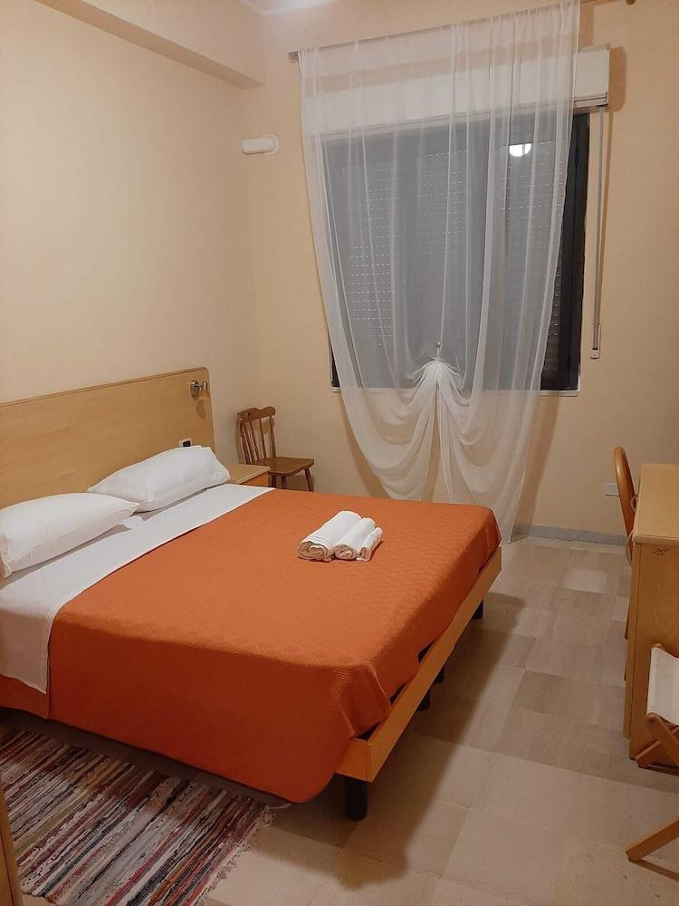 South Paradise Hotel