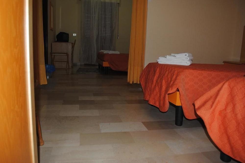 South Paradise Hotel