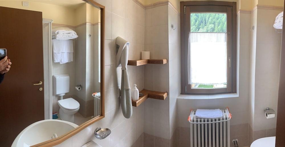 R.T.A. Hotel Monte Rosa