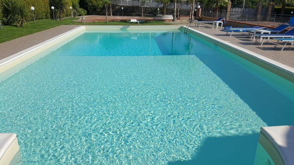 Villa Etna Sea