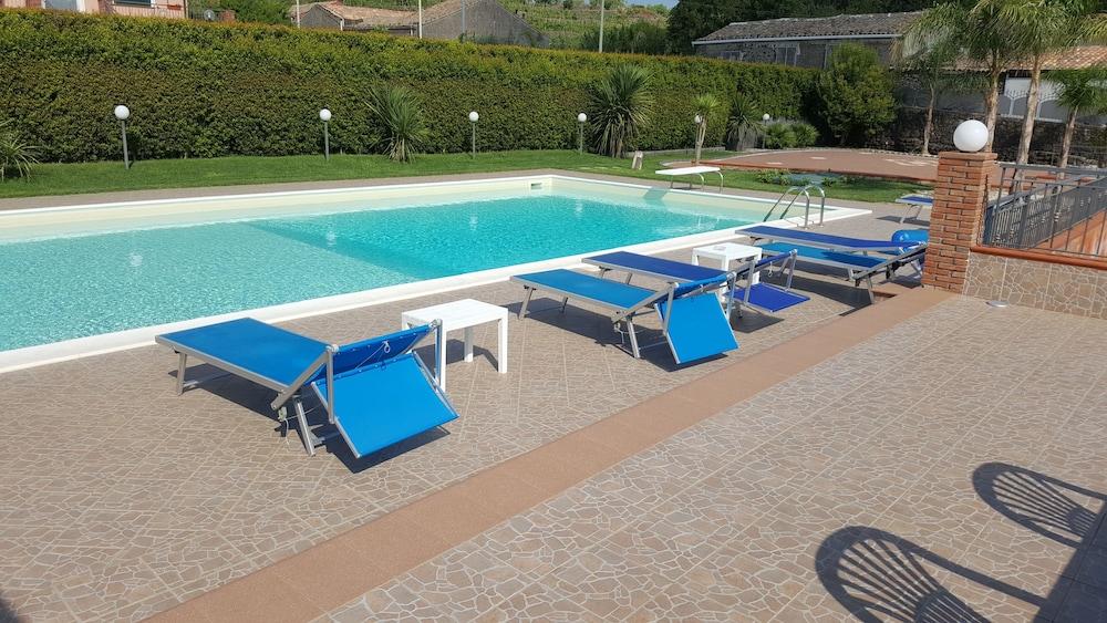 Villa Etna Sea