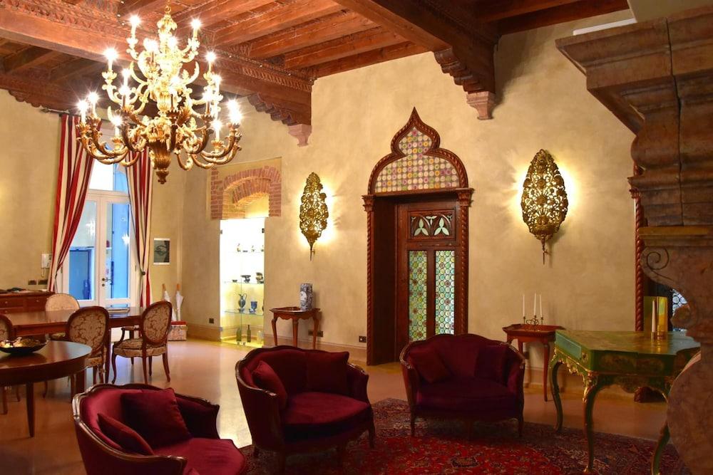 Villa Della Torre In Citta
