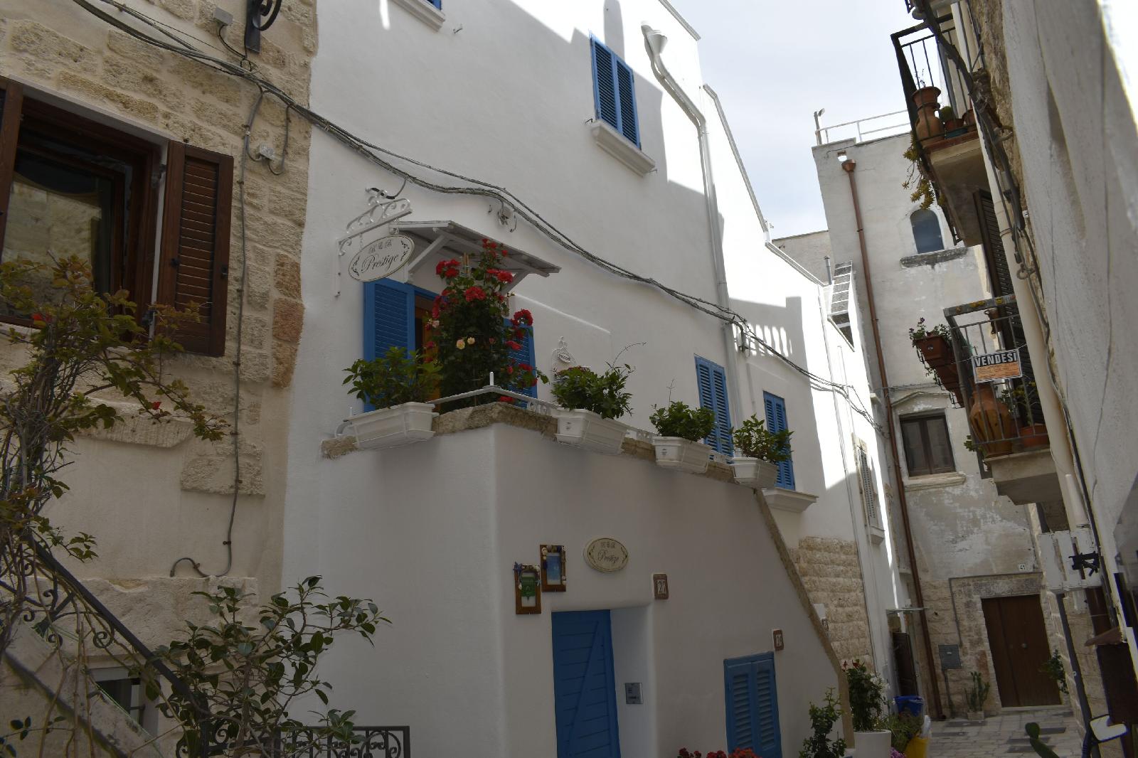 B&B Prestige