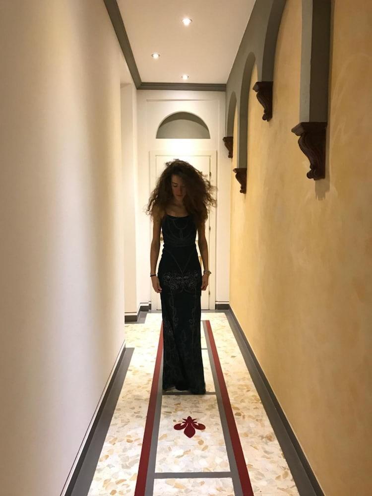 Palazzo Mari suite & rooms b&b