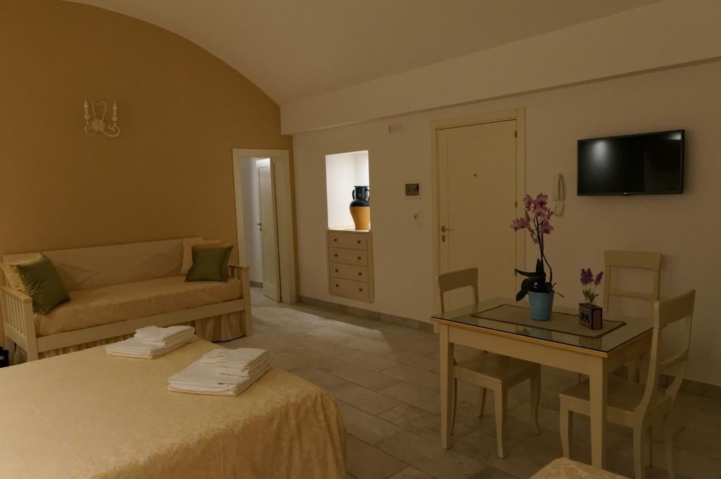 Duomo Gallipoli B&B and Apartments