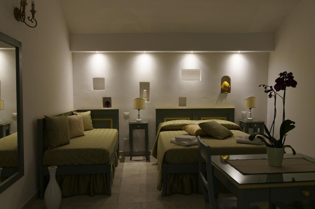 Duomo Gallipoli B&B and Apartments