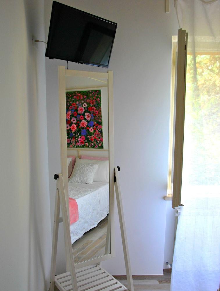 Bed & Breakfast Le Azalee
