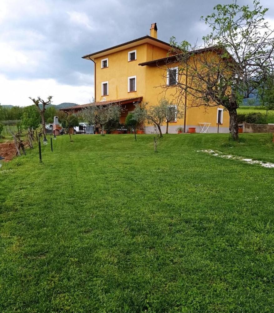 Viale Dei Ciliegi