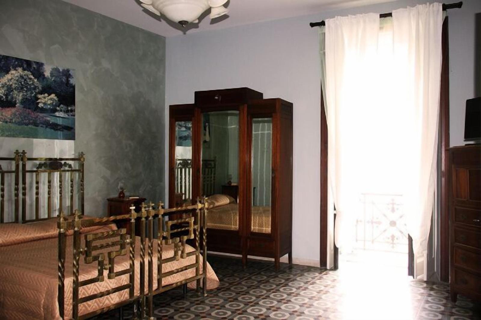 Domus Cicerone B&B