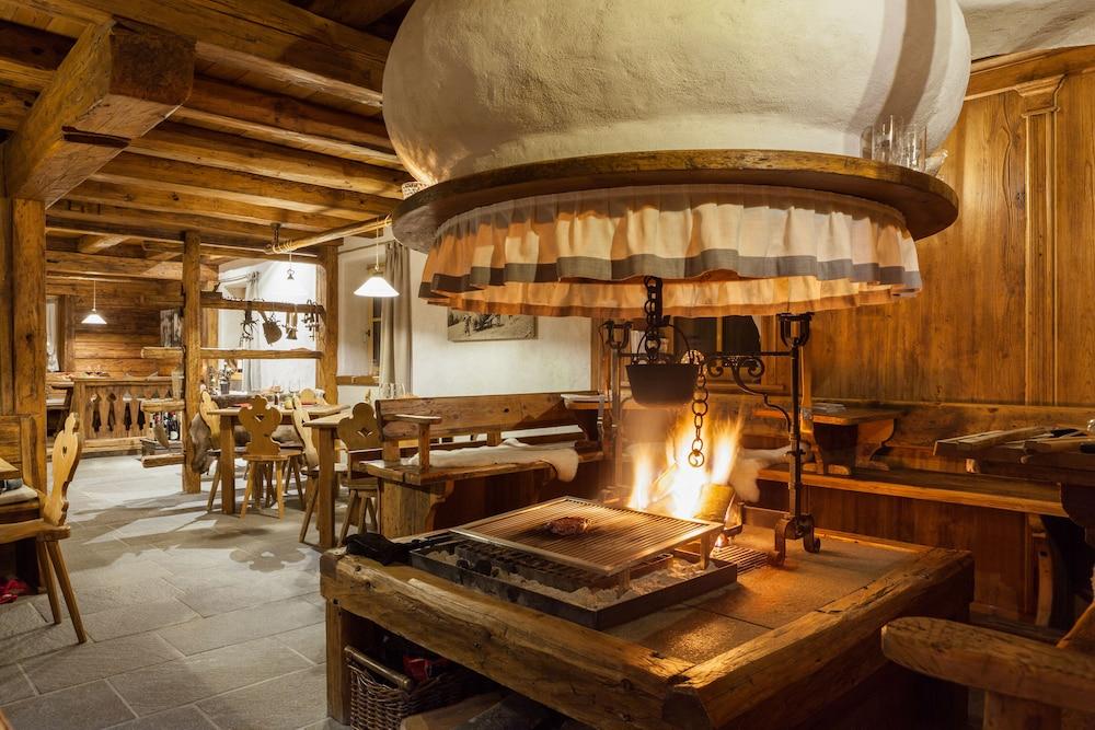 Borgo Eibn Mountain Lodge