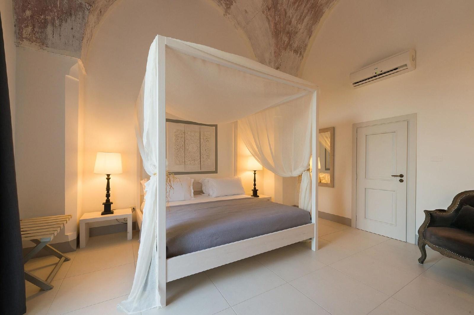Villa Starace Suites de Charme Bed and Breakfast