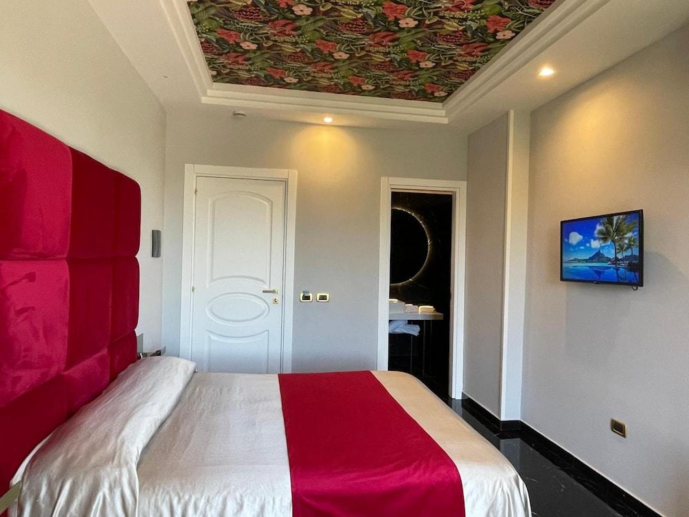 Ninfa Hotel