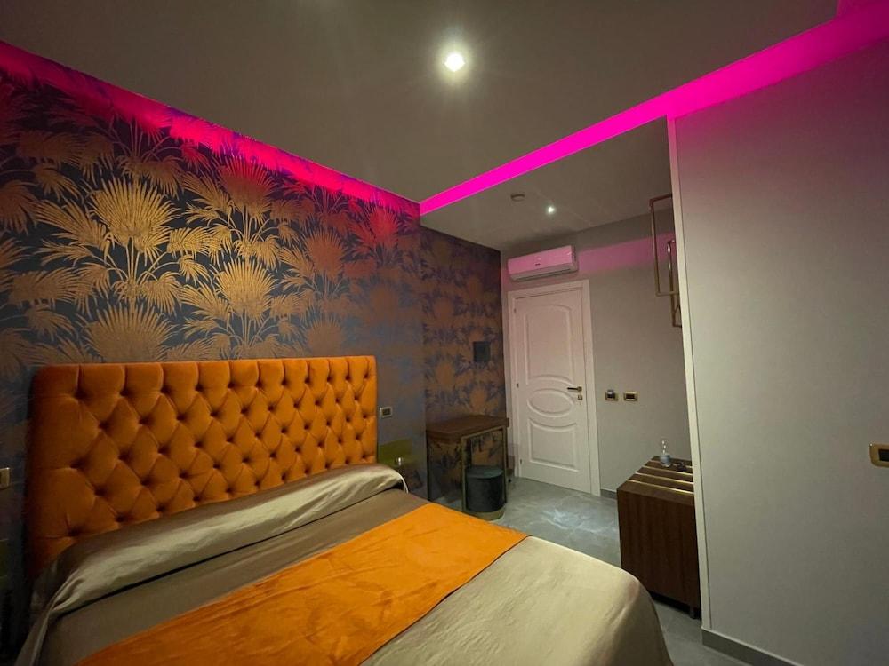 Ninfa Hotel