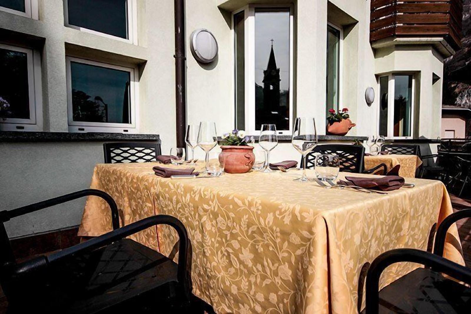 Albergo Ristorante Sporting Club