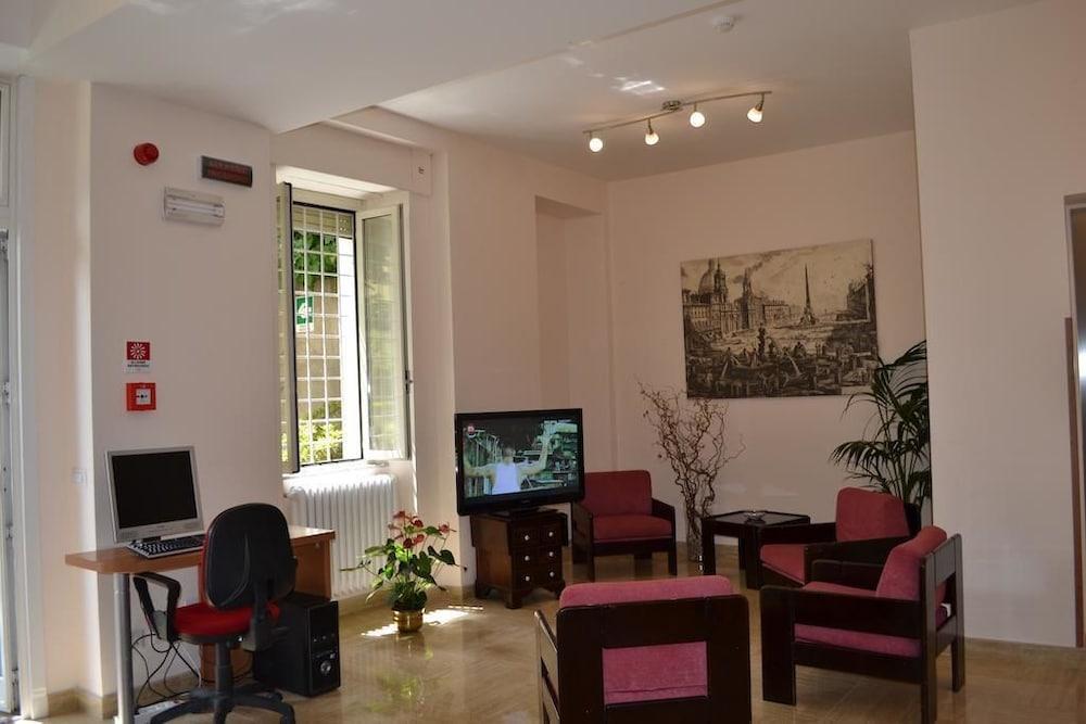 Villa Riari