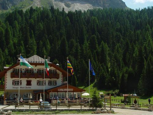 Monti Pallidi