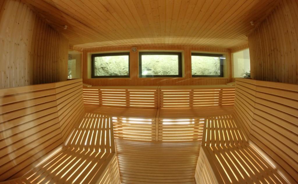 Hotel Garni La Roccia