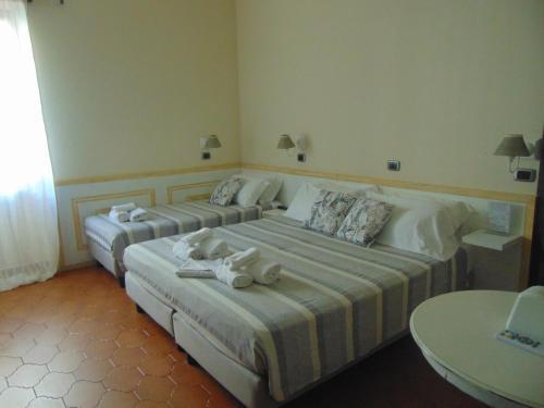 Hotel Elena Noli