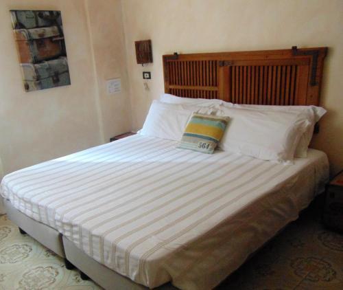 Hotel Elena Noli