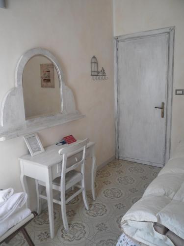 Hotel Elena Noli