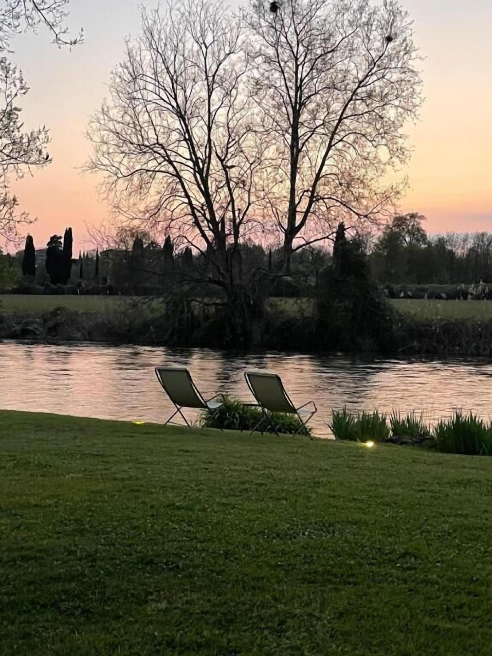 La Finestra Sul Fiume B&B