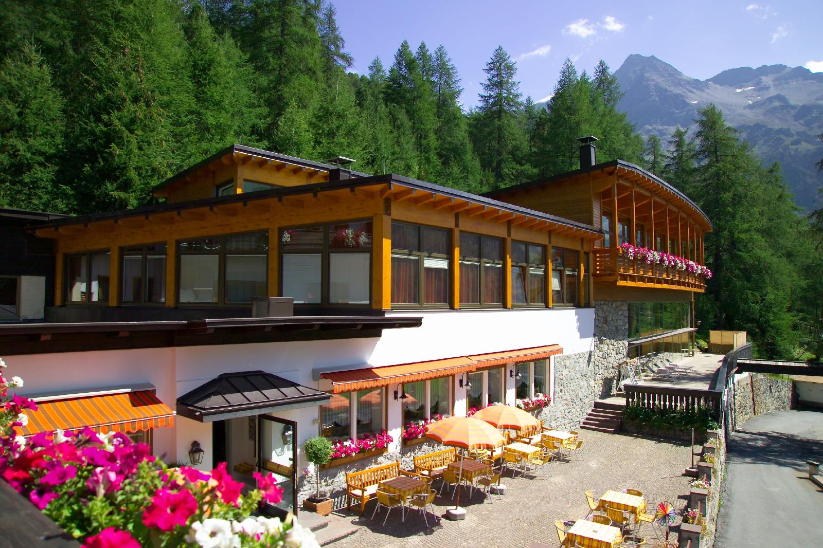 Hotel Zebru