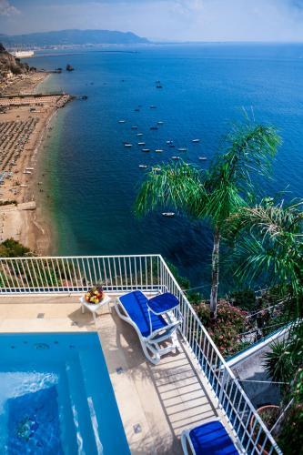 Hotel Voce Del Mare