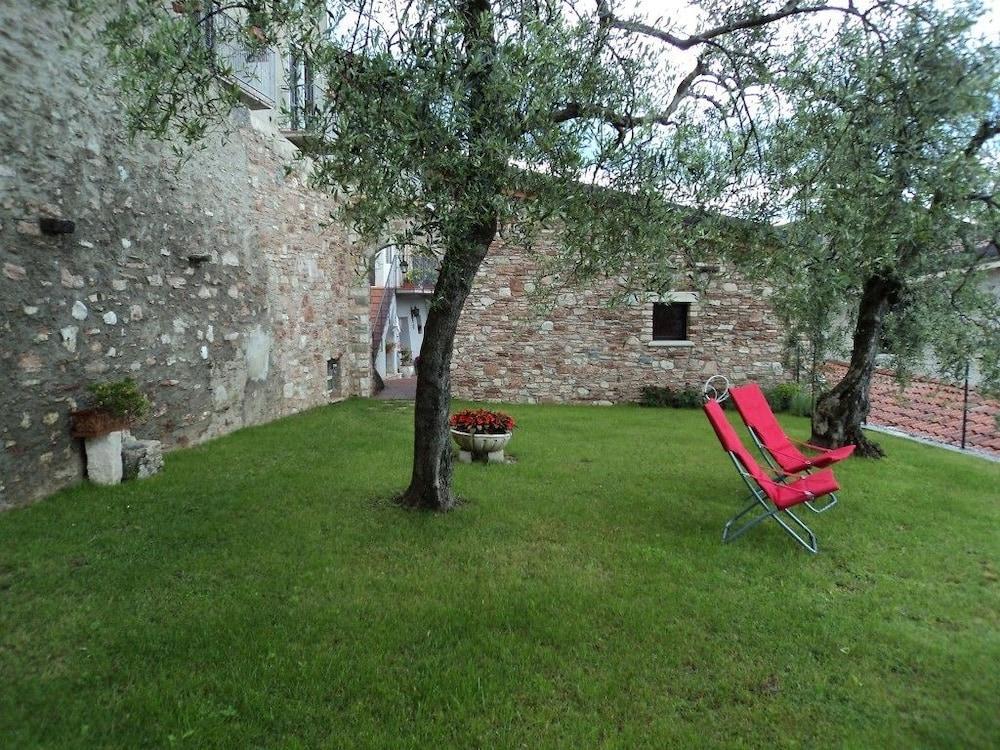 Giardini Di Corte