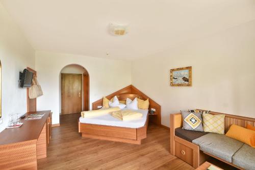 Hotel Paradies