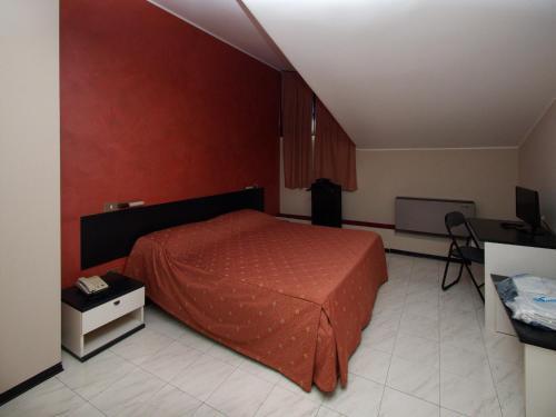 Hotel Versailles