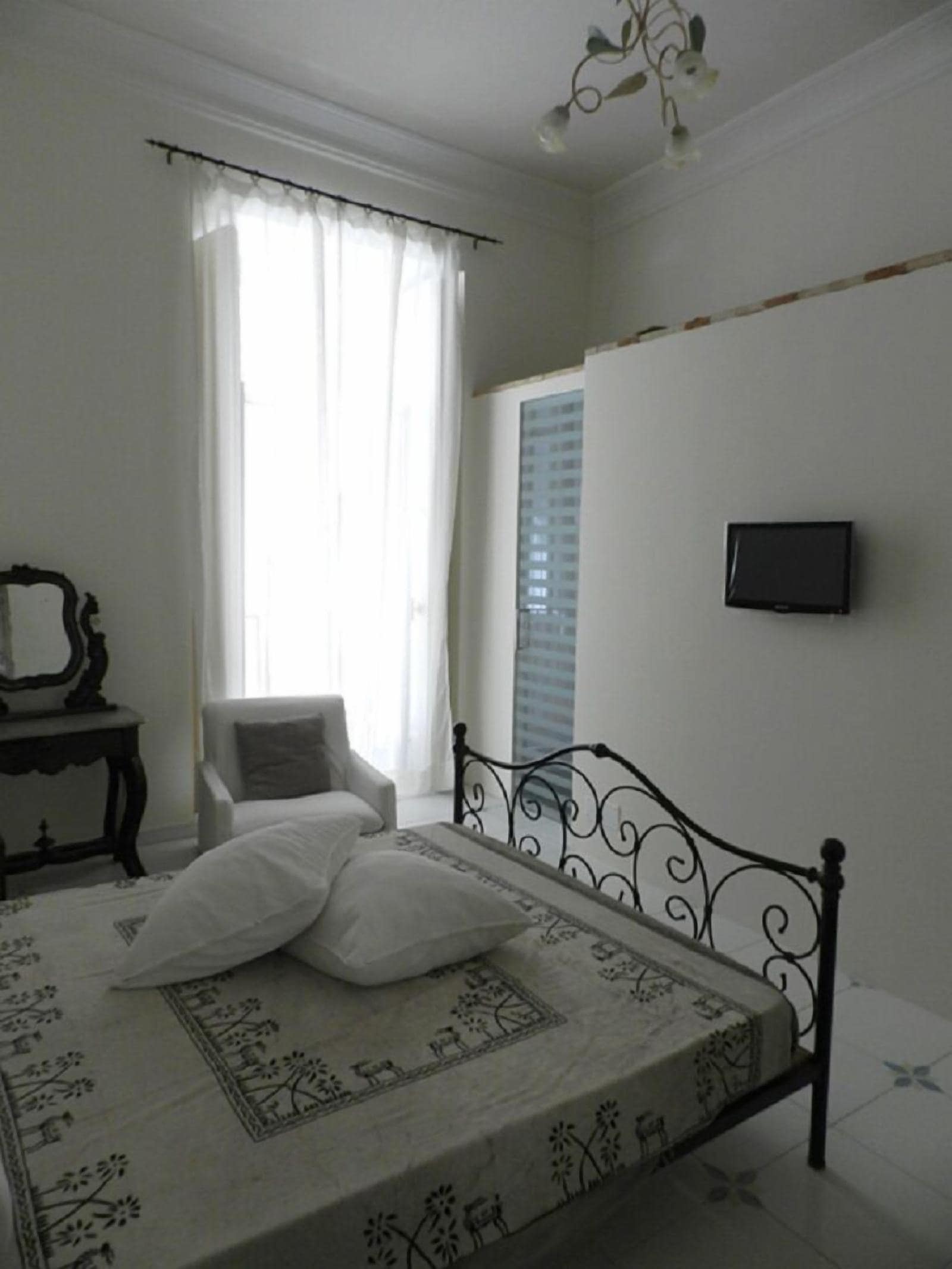 Palazzo Morese Bed and Breakfast