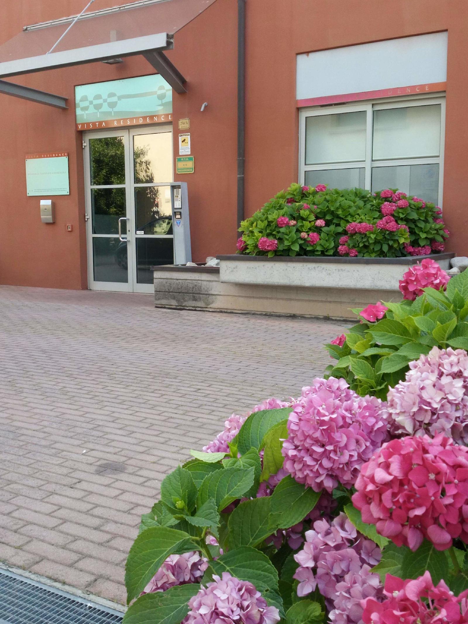 Vista Residence