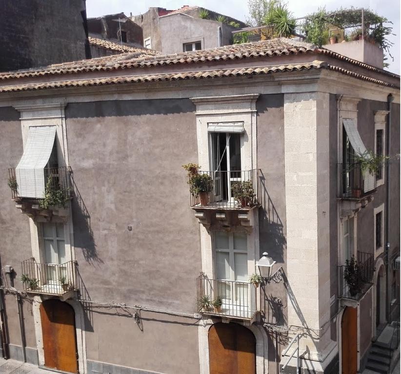 Tre Vie Apartment