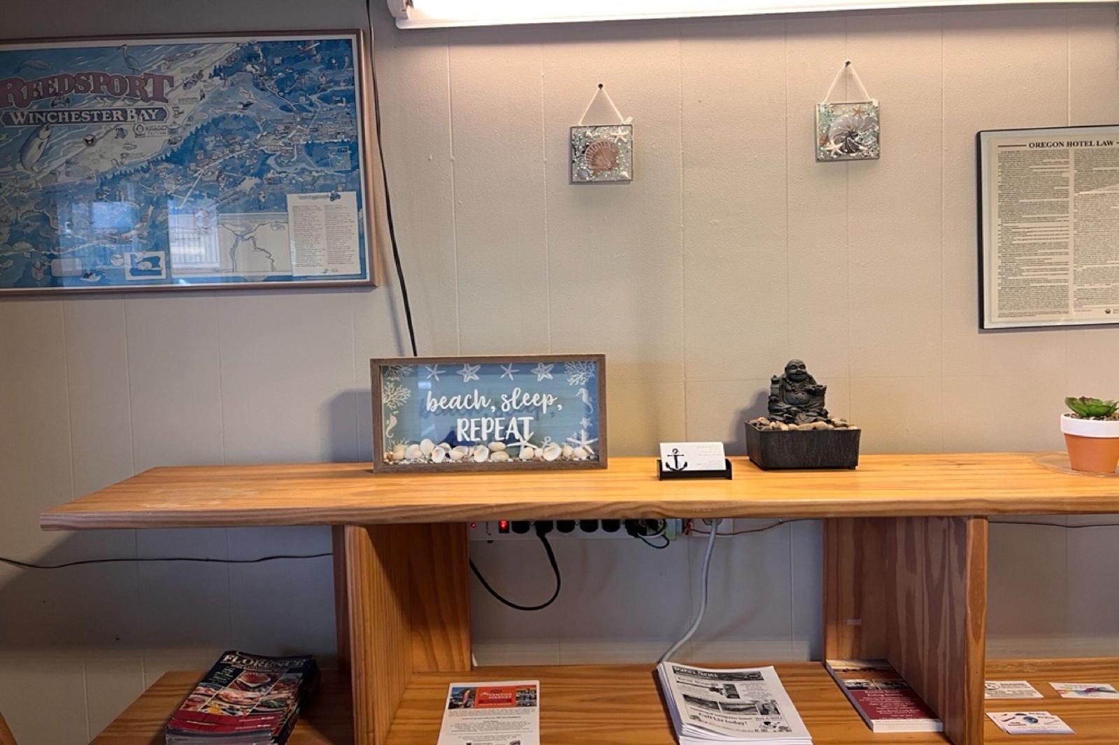 Anchor Bay Inn