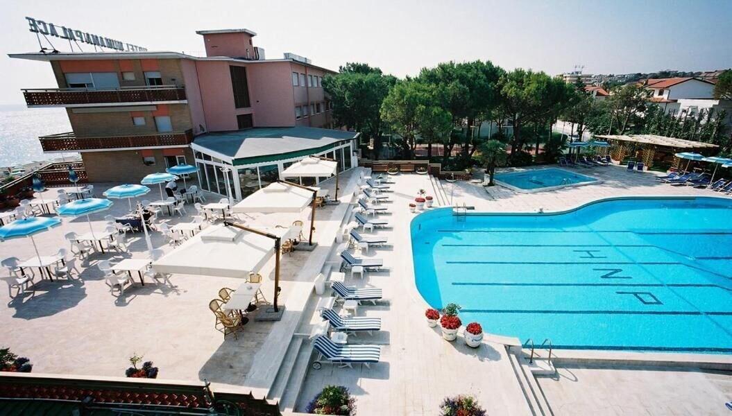Hotel Numana Palace