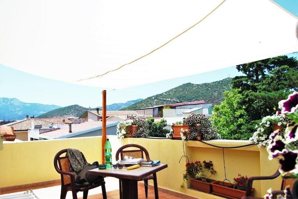 Bed And Breakfast Canarino